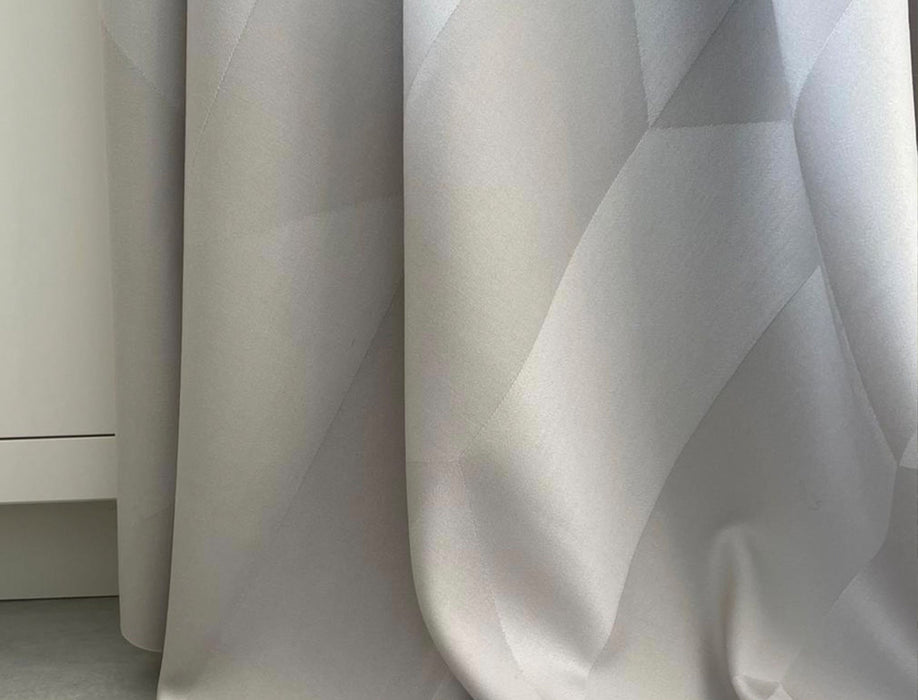 Fox Linton Malmesbury Shade Fabric Sample FL010062004