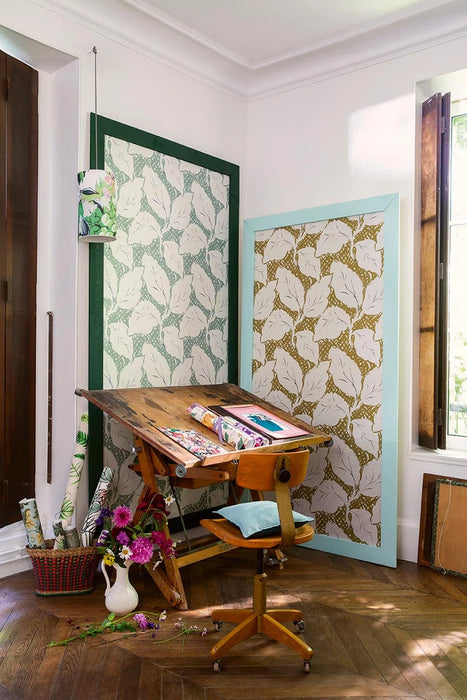 Pierre Frey Daphne Mordore Wallpaper Sample FP109002