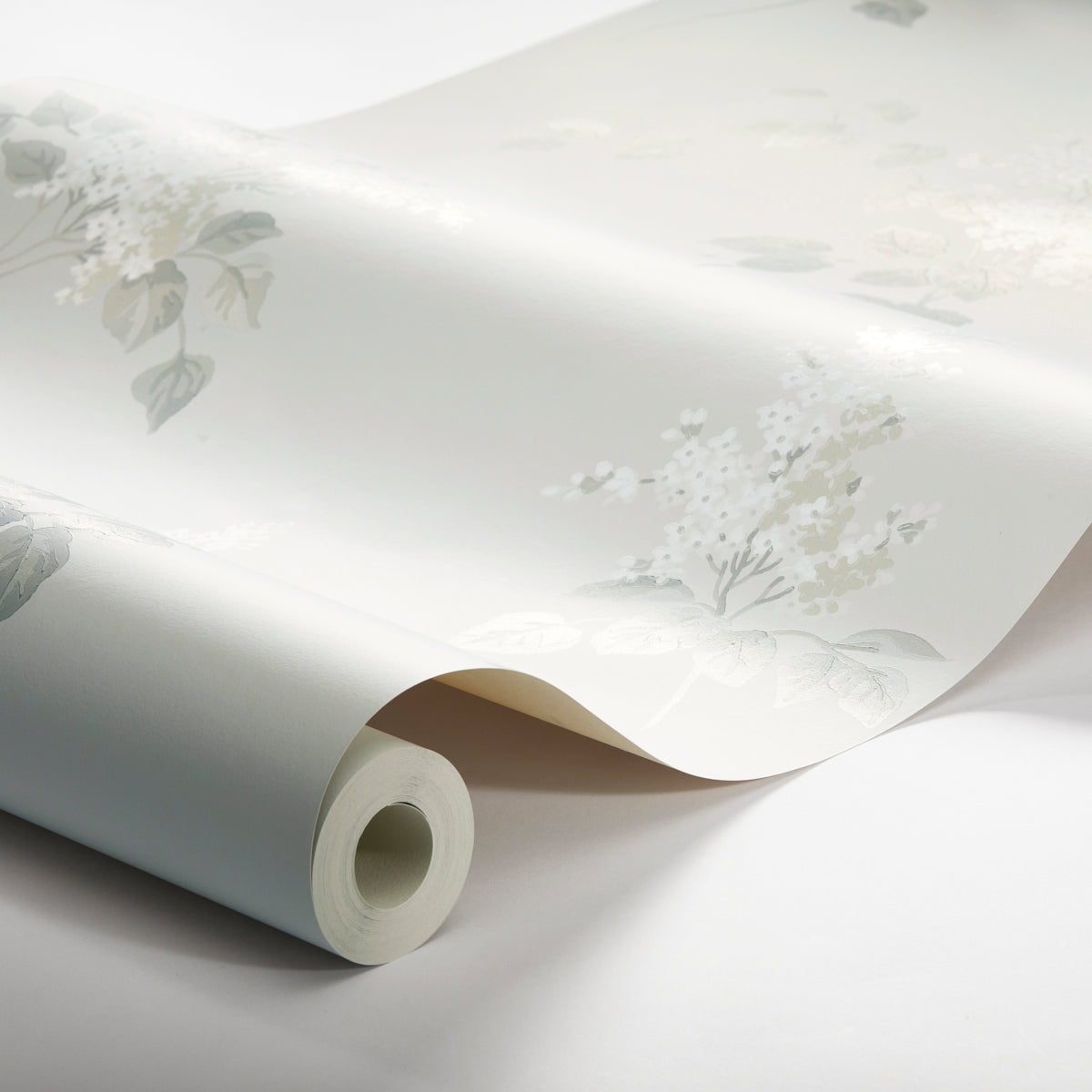 Schumacher Lilacs Grey Wallpaper Sample 7669