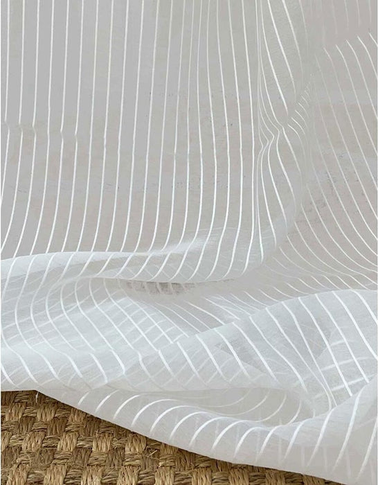 Gaston Y Daniela Lirio Crudo Fabric Sample GDT5711.001.0