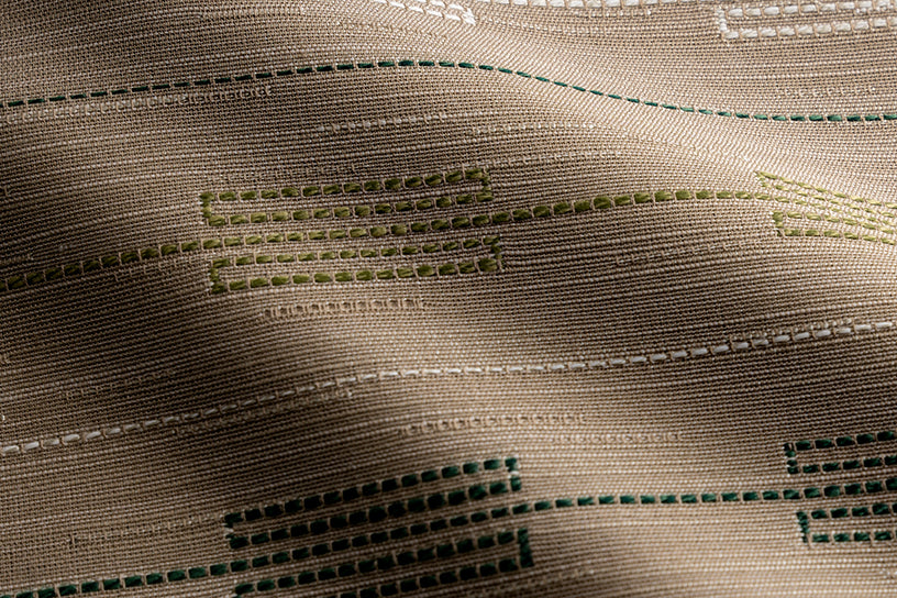 Perennials Hedge Hunt Grass Fabric Sample 823-250