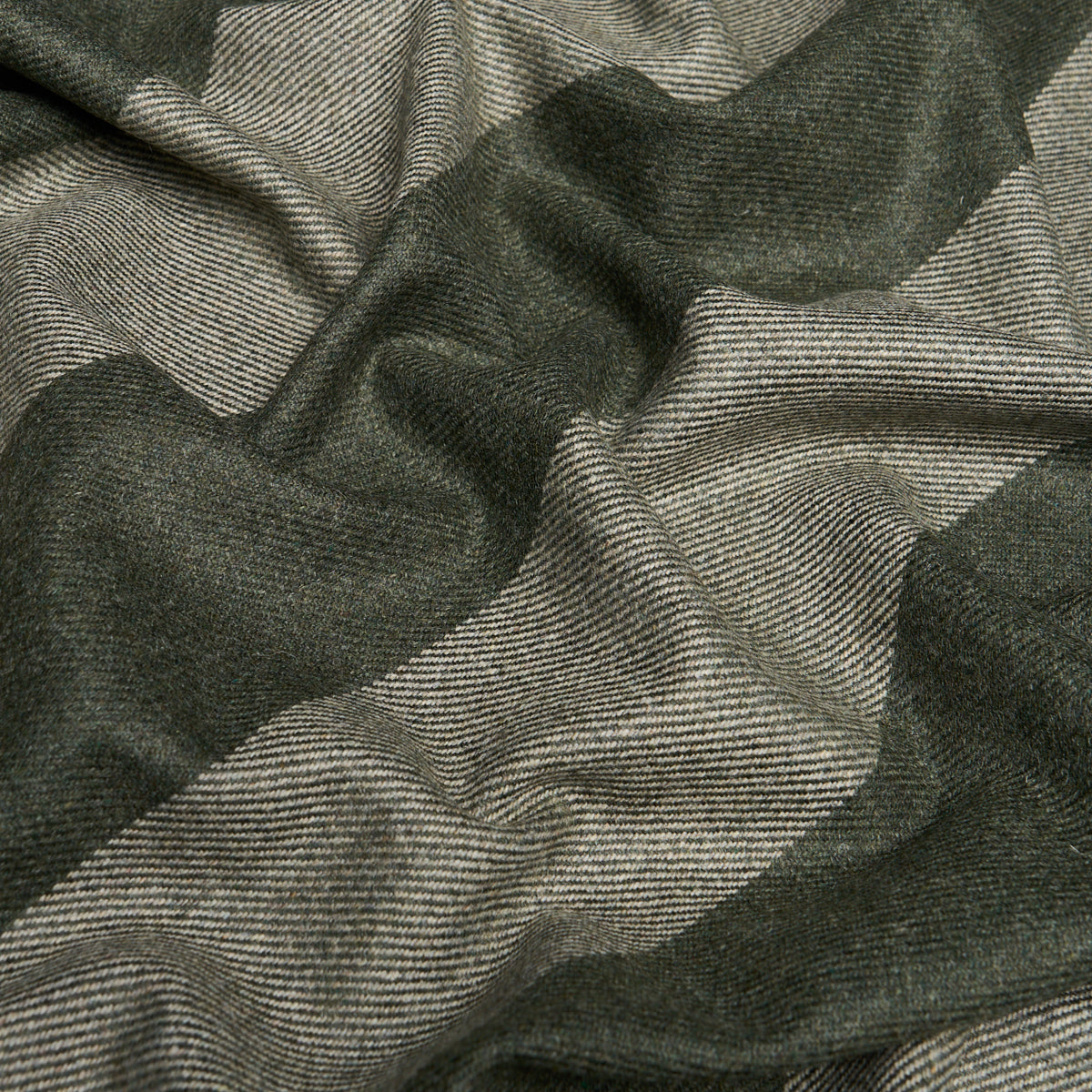 Schumacher Maestro Formentera Wallpaper Sample 5016880
