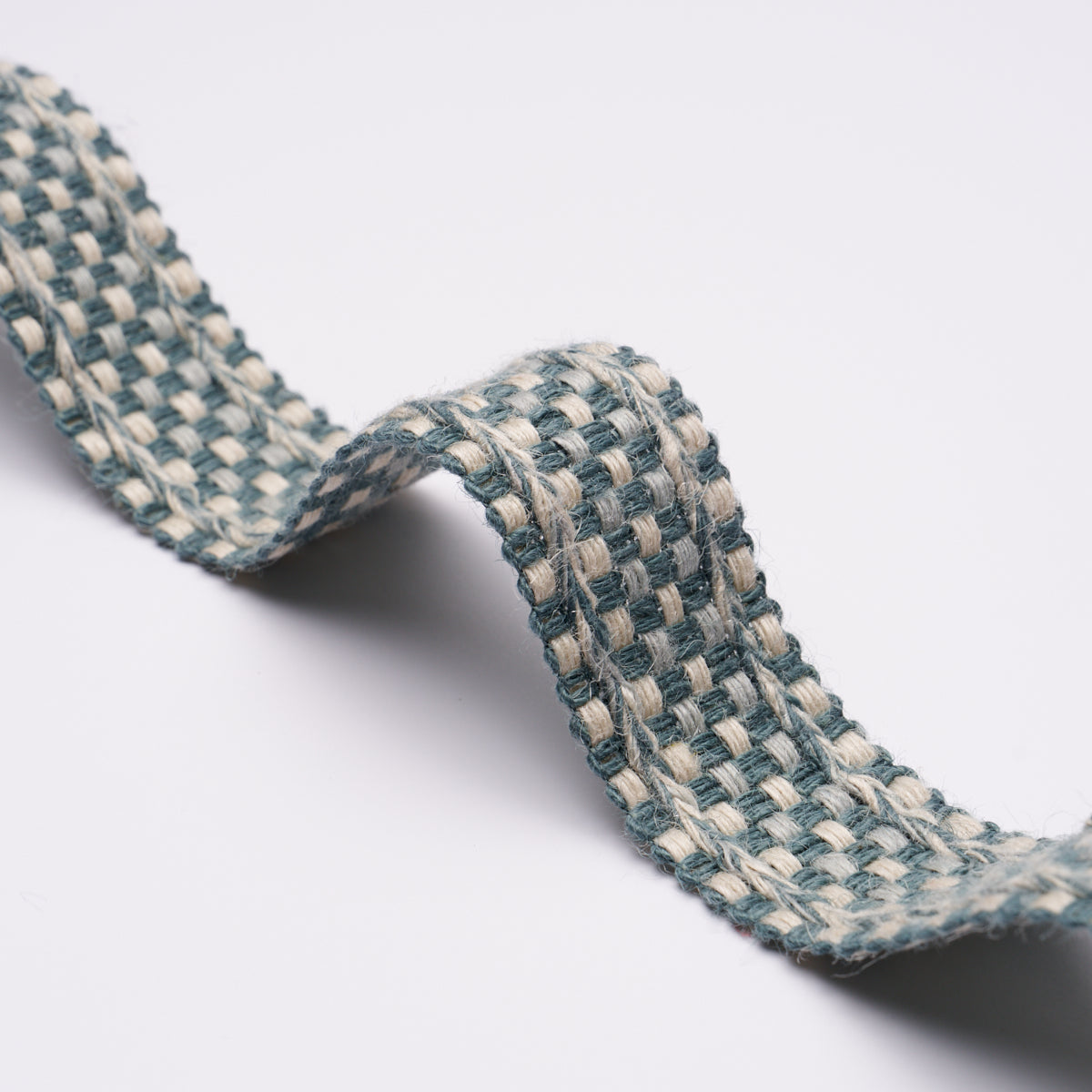 Schumacher Country Braid Neutral Trim Sample 85545