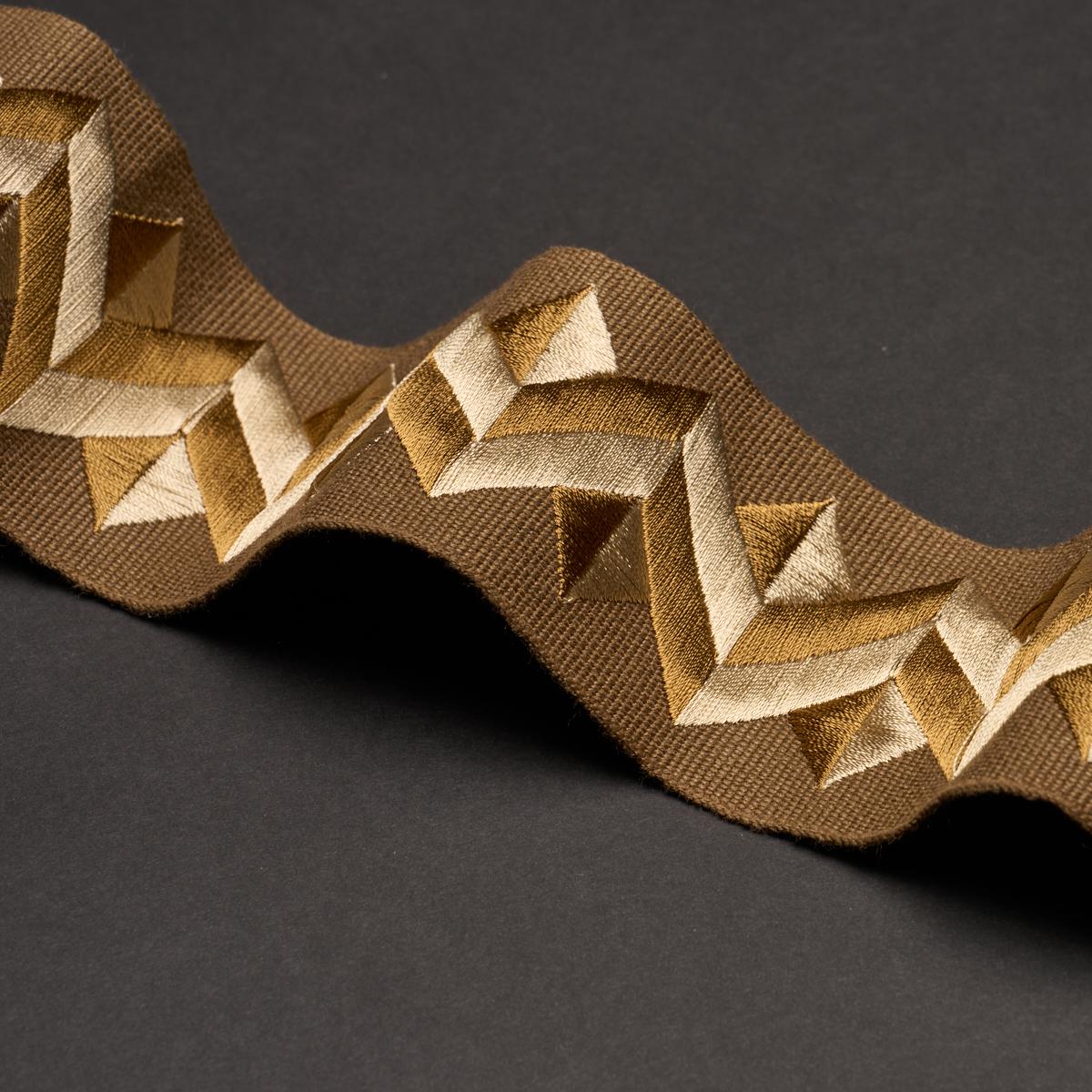 Schumacher Zigzag Moderne Tape Tiger'S Eye Trim 85581