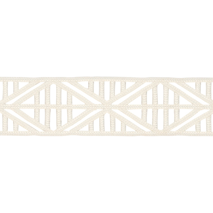 Schumacher Diamond Lattice Ivory Trim 86281