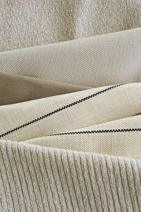 Perennials Rough Outline Blanca Fabric 875-28
