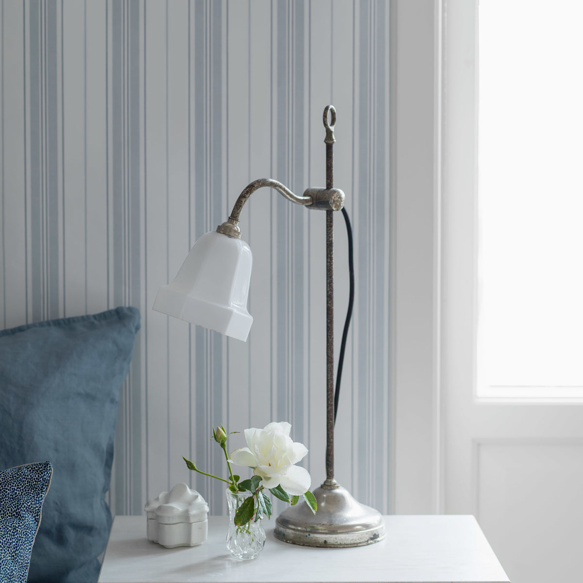 Schumacher HamnskAR Stripe Blues Wallpaper 8875
