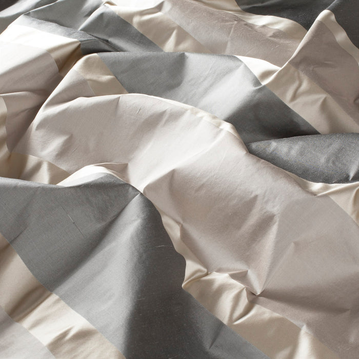 Jab Anstoetz Aloro 091 Fabric Sample 9-7917-091