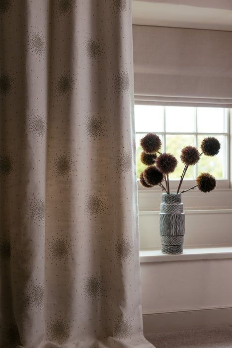 Fox Linton Wish Sprig Fabric FL010093003