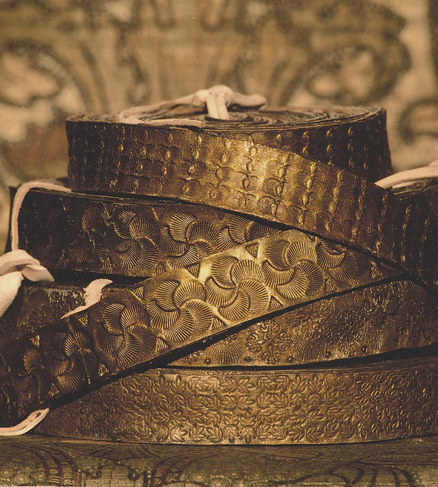 Old World Weavers Cuir Leaf Border Bronze Fabric Sample AQ03CD0001