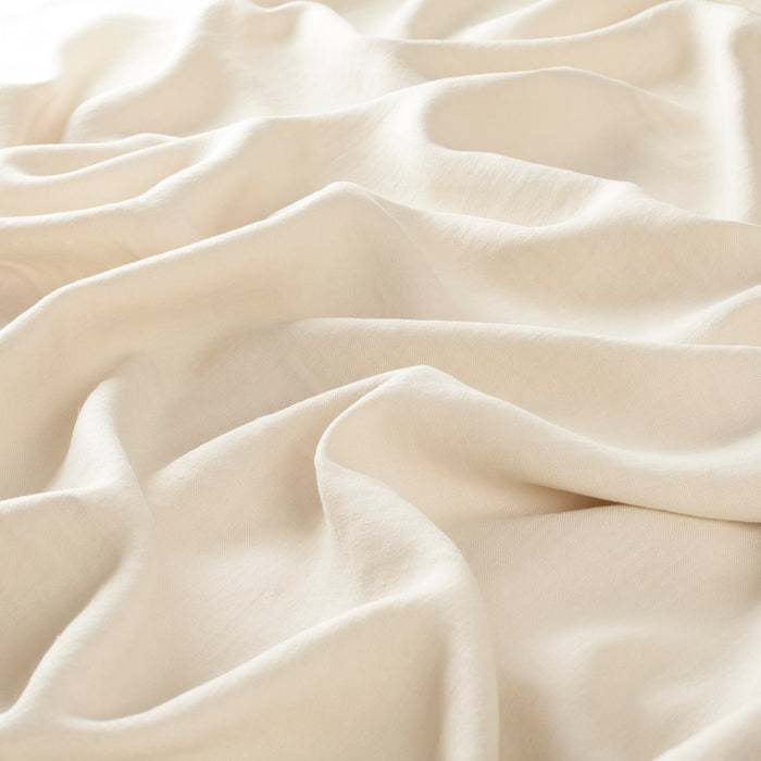 Carlucci Rosy Linen 071 Fabric Sample CA1256/071