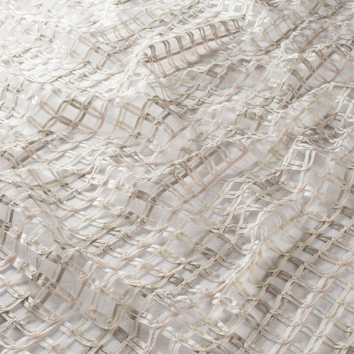 Carlucci Catch The Wind 070 Fabric Sample CA1756/070