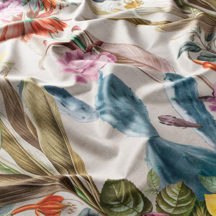 Carlucci Cosmic Flowers 070 Fabric Sample CA1774/070