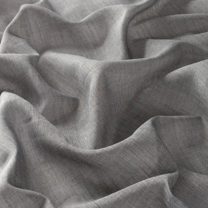 Chivasso Backdrop 099 Fabric Sample CH2816/099