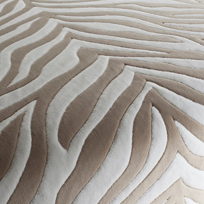 Chivasso Wild Shape 071 Fabric Sample CH3260/071