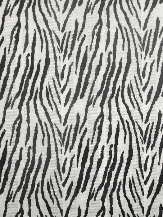 Colony Velluto Tigre Bengala Fabric Sample CL364640001