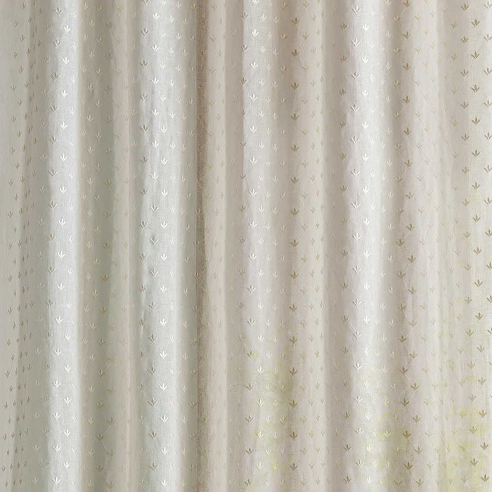 Sanderson Sea Clover Seaspray White 237772 Fabric Sample DSHE237772