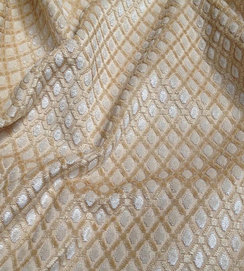 Old World Weavers Montreal Ivoire Fabric Sample DS00032398