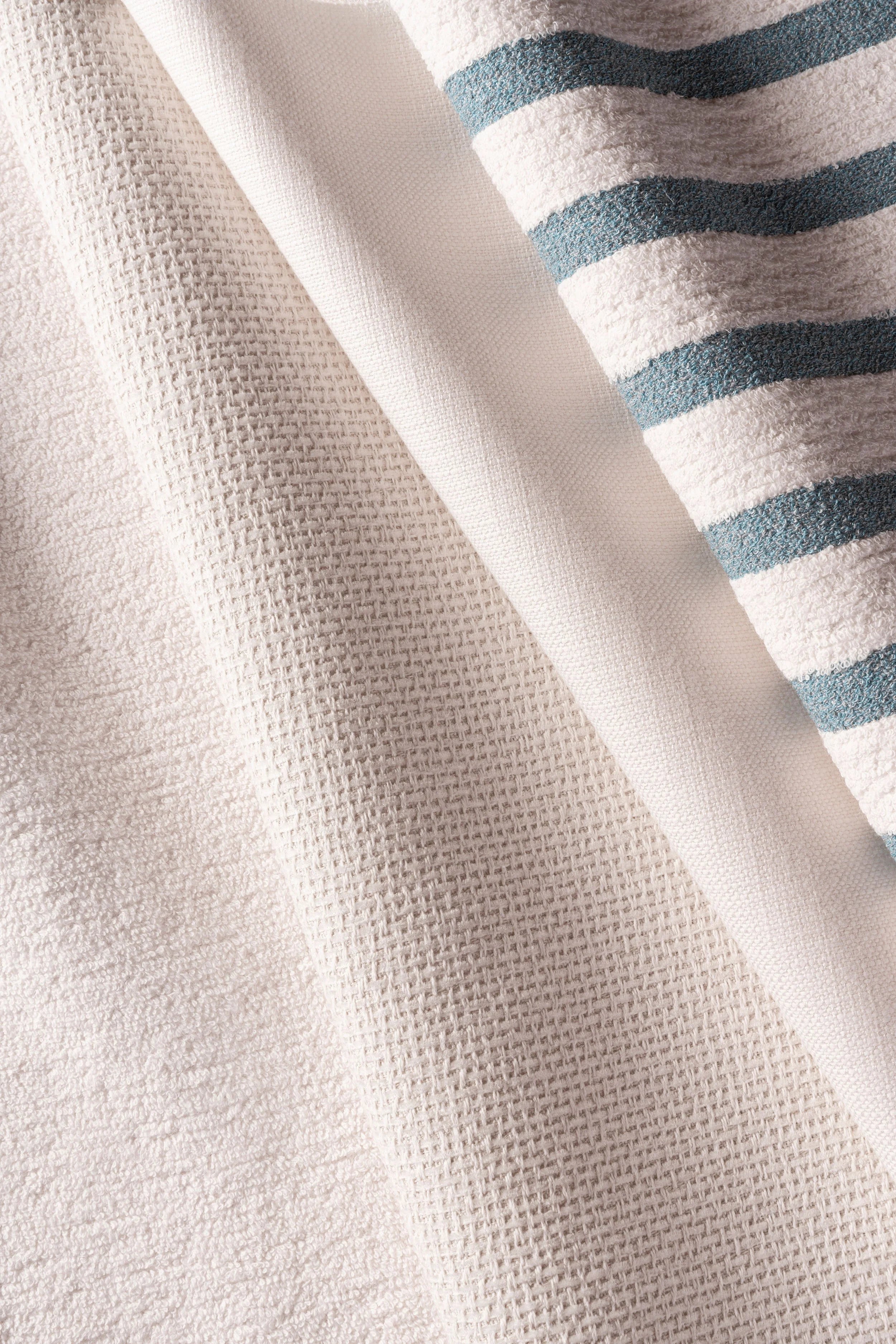 Link Outdoor Tundra Sugar Fabric Sample 340-01