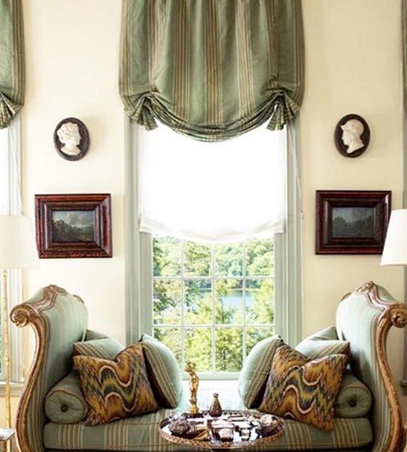 Old World Weavers Point De Hongrie Brown / Green / Gold Fabric F126390001