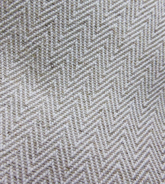 Old World Weavers Tapis Chevron 320 Fr Ecru Fabric Sample F1T6060091