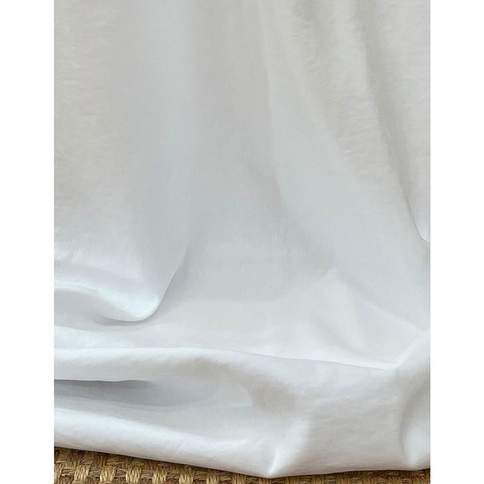 Gaston Y Daniela Valnera Blanco Fabric Sample GDT5745.001.0