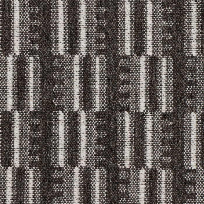 Lee Jofa Modern Stratum Graphite/Pearl Fabric GWF-3848.816.0