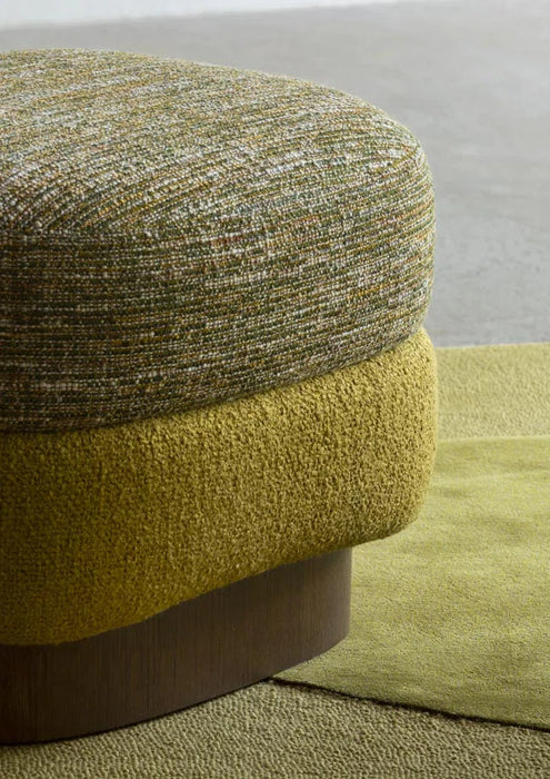 Pierre Frey Lorraine Sanguine Fabric Sample F4090020