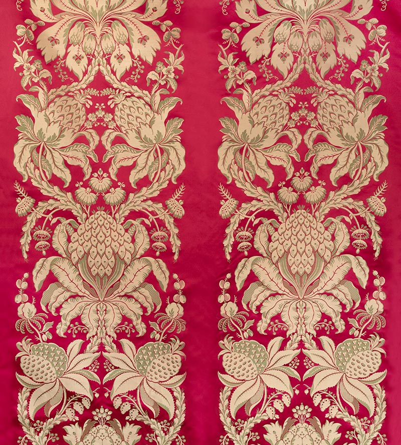 Tassinari & Chatel Les Ananas Cramoisi Fabric H015080002