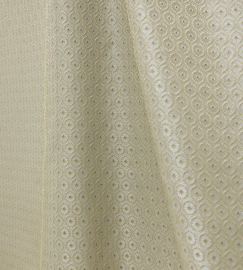 Lelievre Medaillon Vermeil Fabric Sample H042430004