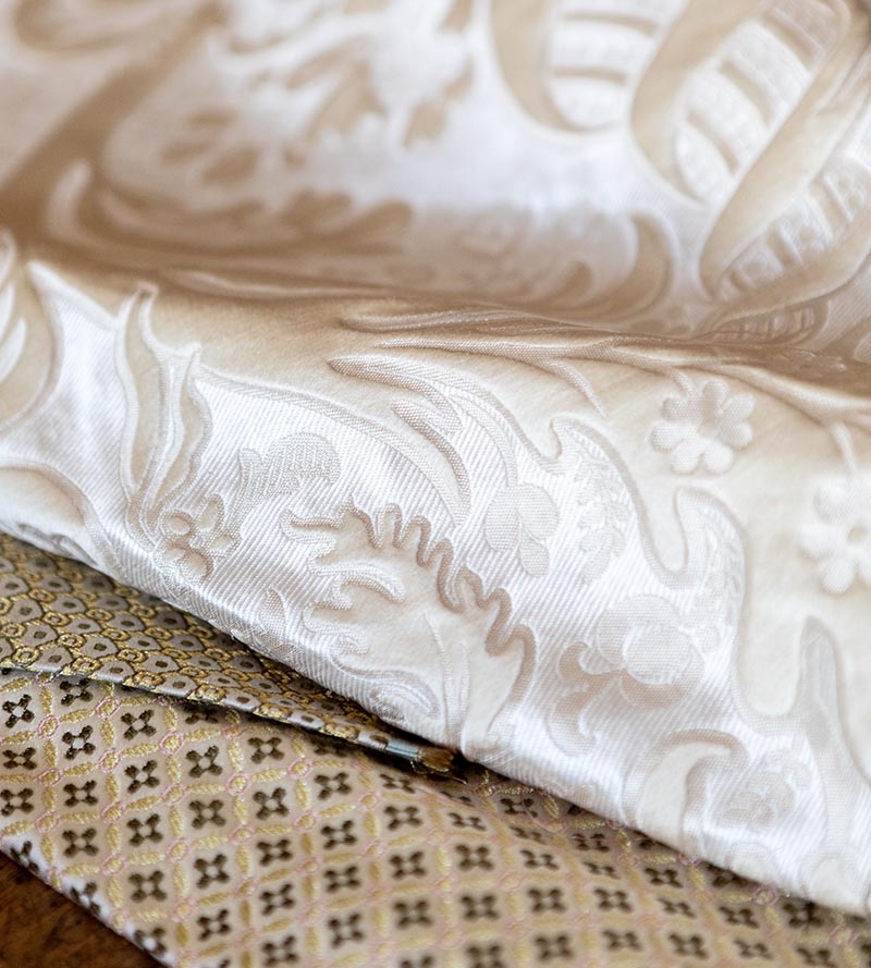 Tassinari & Chatel Monceau Prune Fabric H017030001