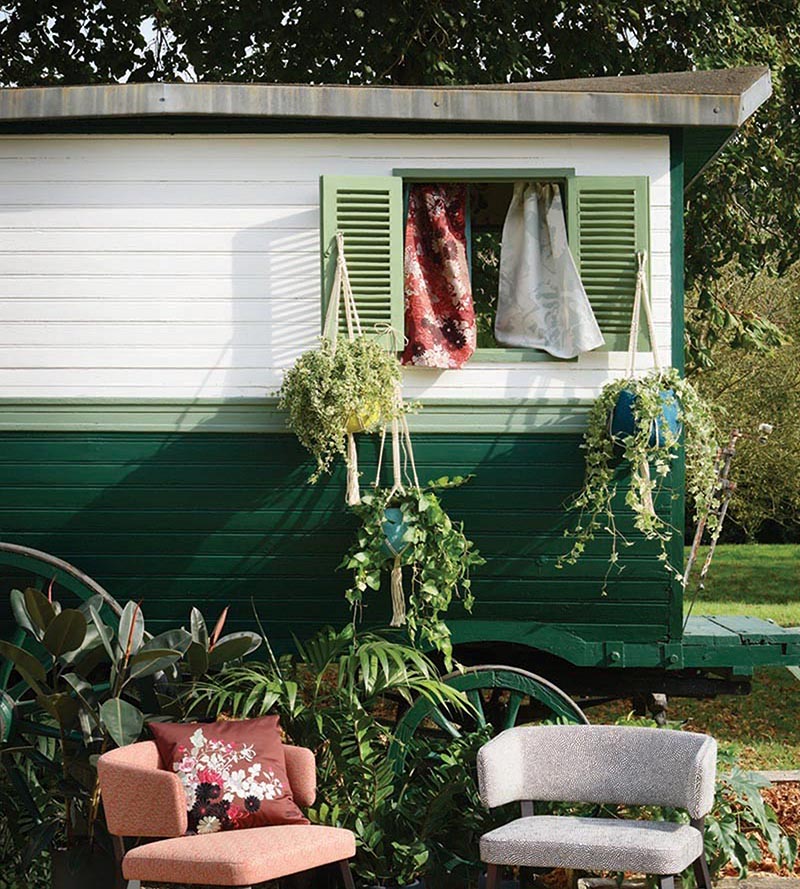 Jean Paul Gaultier Kyoto Lampas Grenat Fabric Sample H034660002