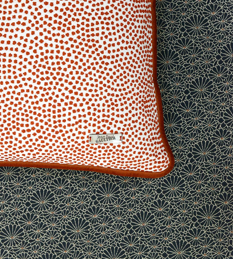 Jean Paul Gaultier Escale Noir Fabric Sample H034730001