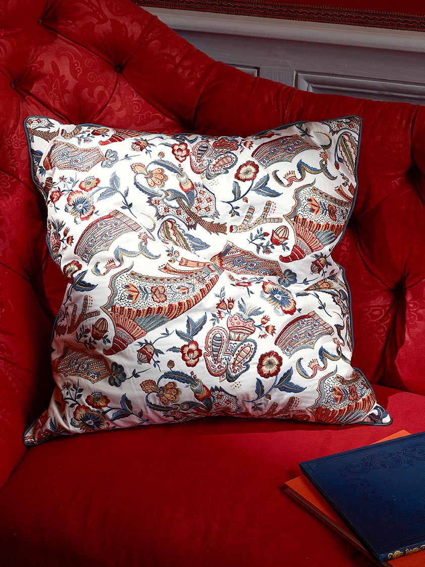 Braquenie Corne D'Abondance Broderie Parfums Fabric Sample B7681002