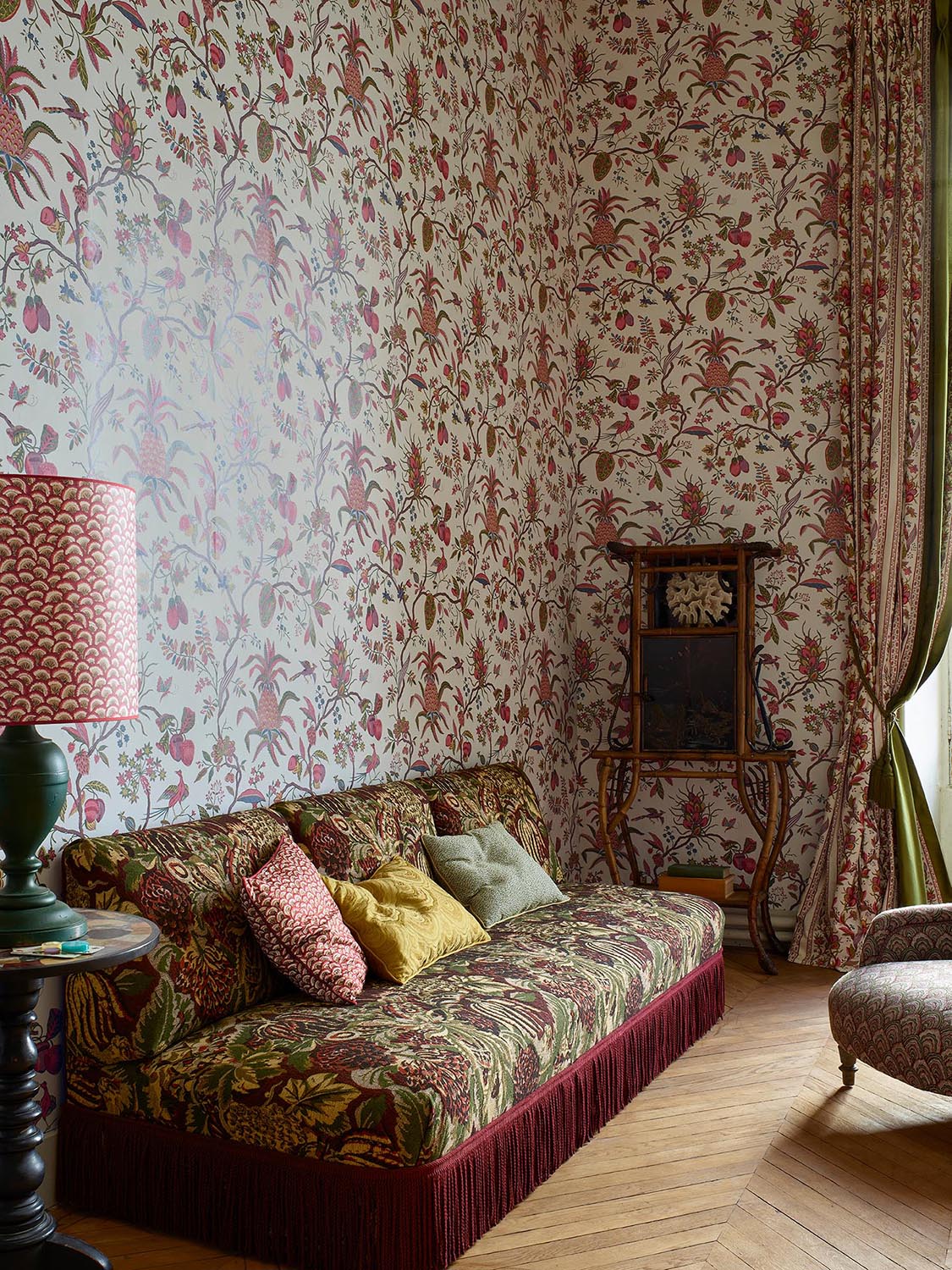 Braquenie Rayure Petits Appartements De La Reine Jouy Fabric Sample B7651001