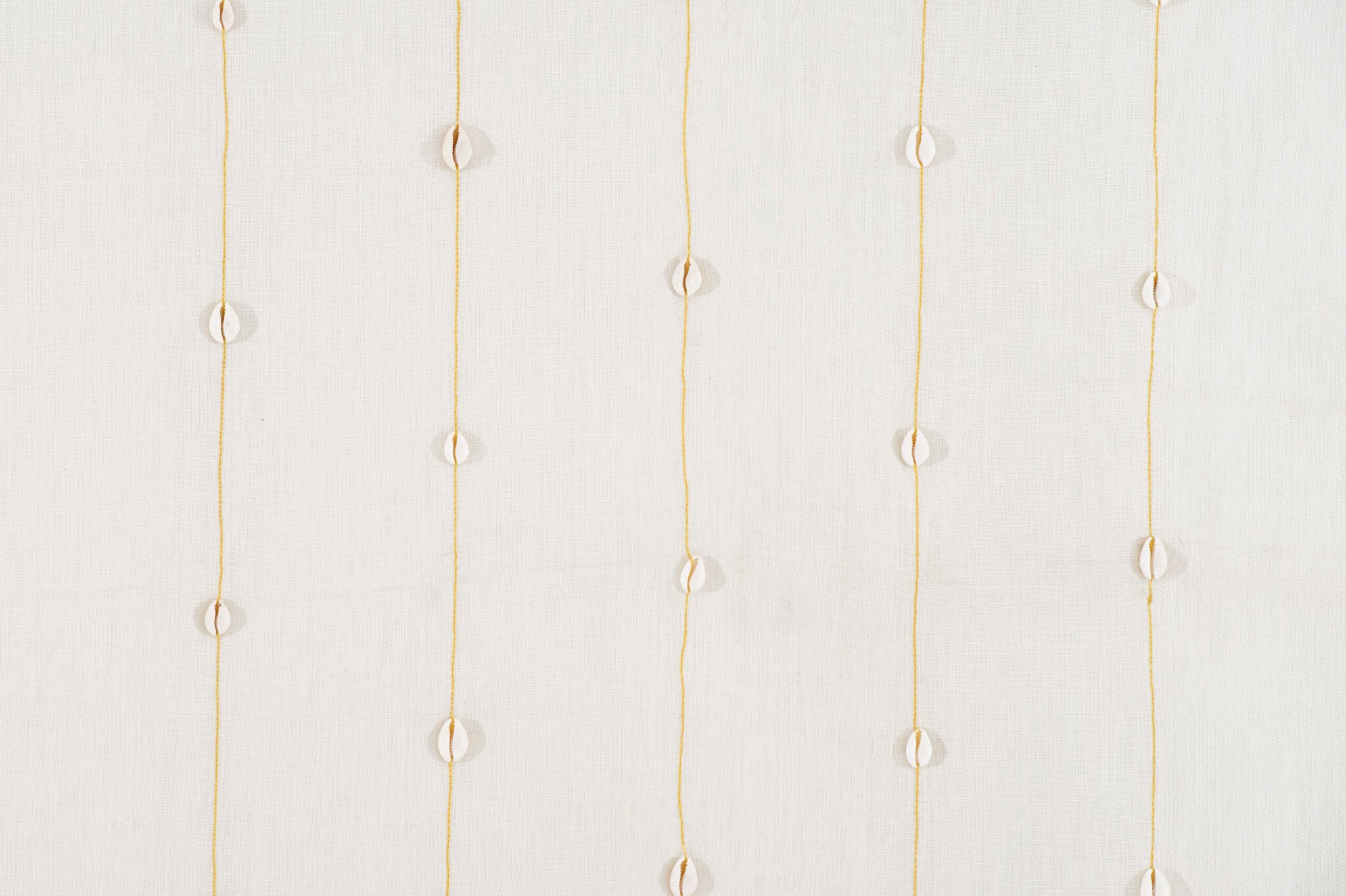 Pierre Frey Sandy Blanc/Jaune Fabric F3022001