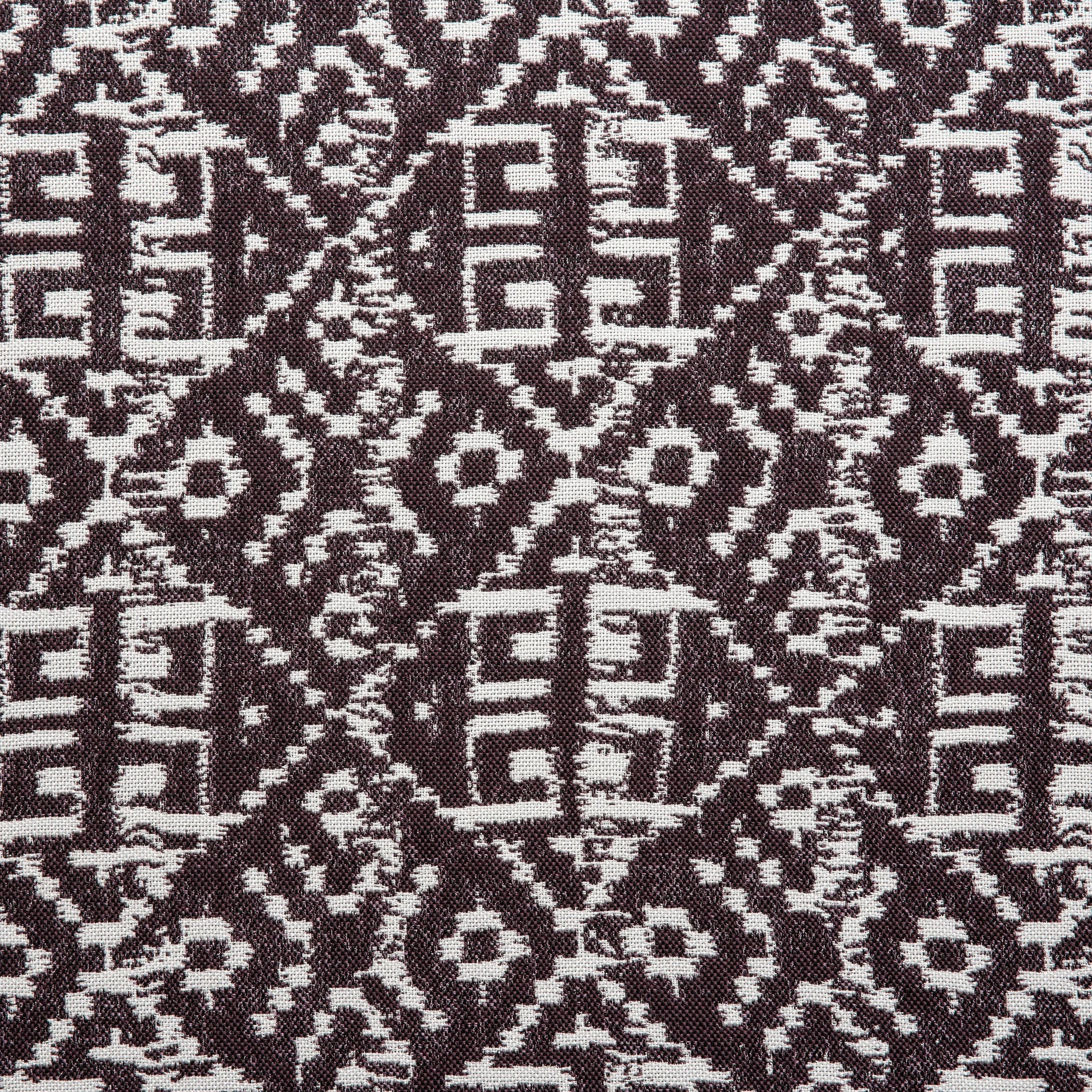 Link Outdoor Istanbul Aubergine  Fabric Sample 515-50