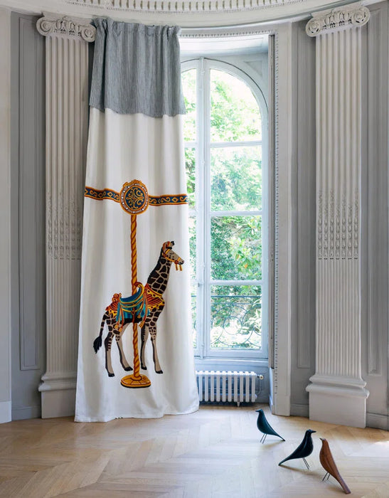 Pierre Frey La Girafe Du Carrousel Multicolore Fabric Sample F4071001