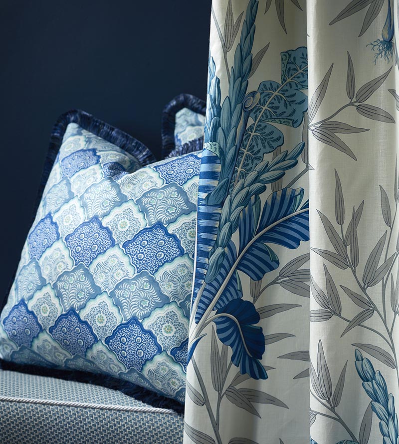 Old World Weavers Bahar Porcelain Blue Fabric Sample JP44850003