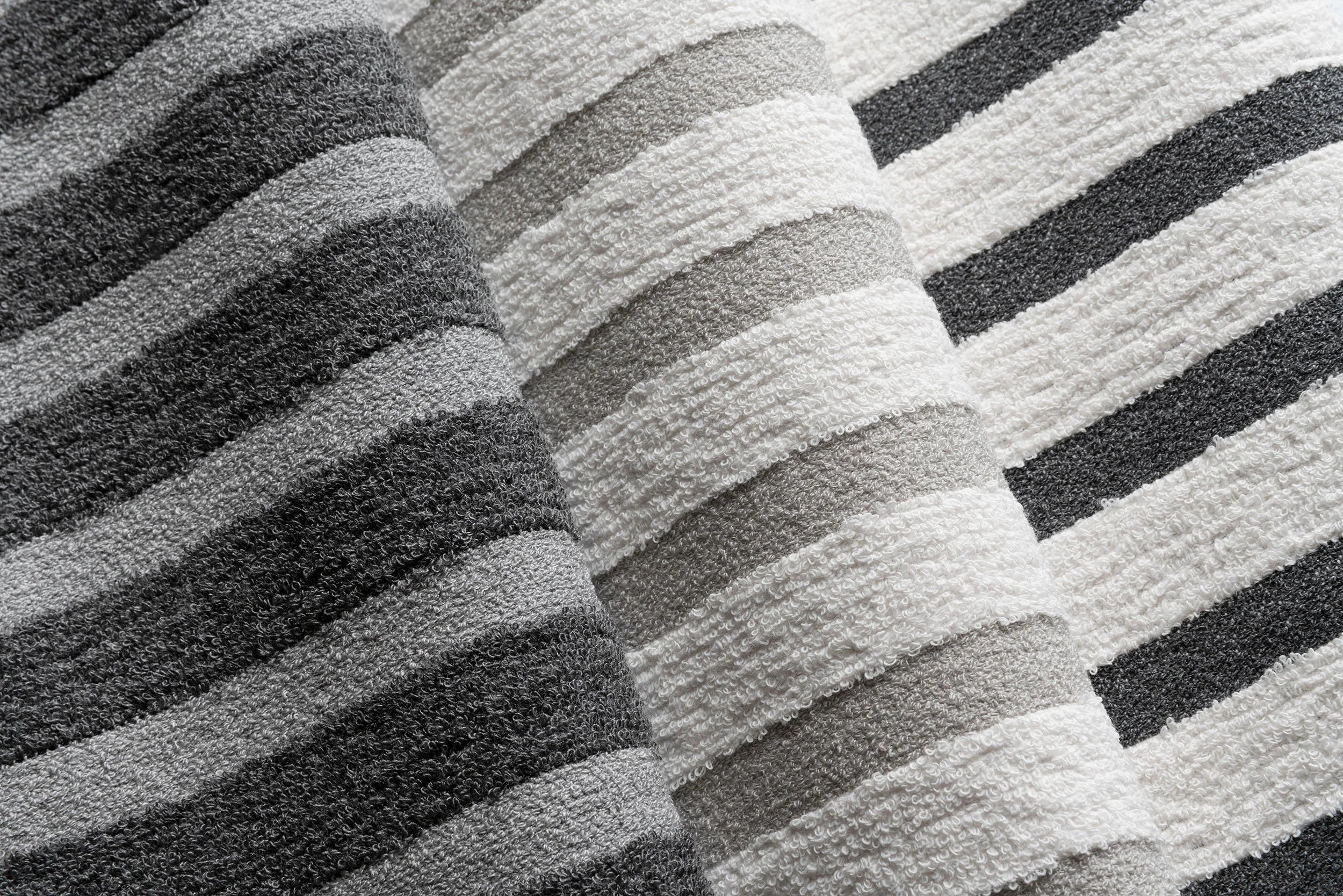 Link Outdoor Lido Stripe Sterling Fabric Sample 560-06