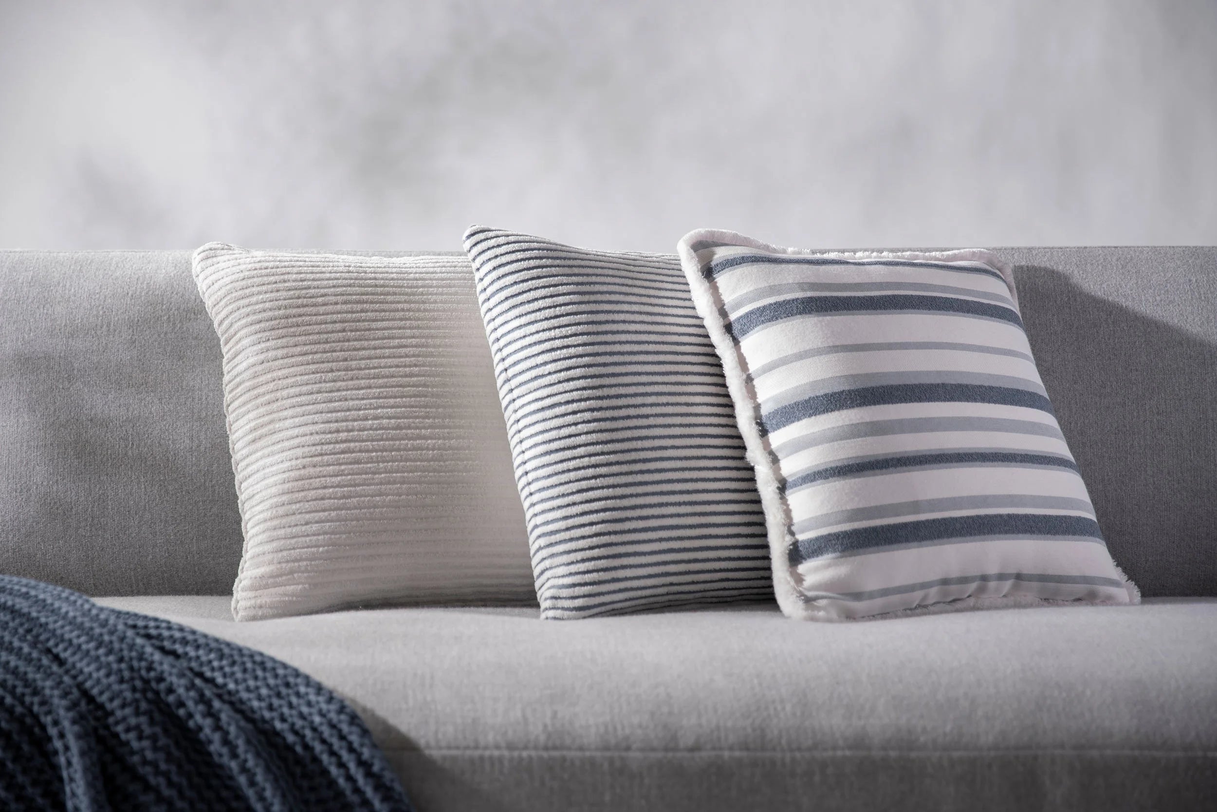 Link Outdoor Serenity Pewter Fabric 565-18