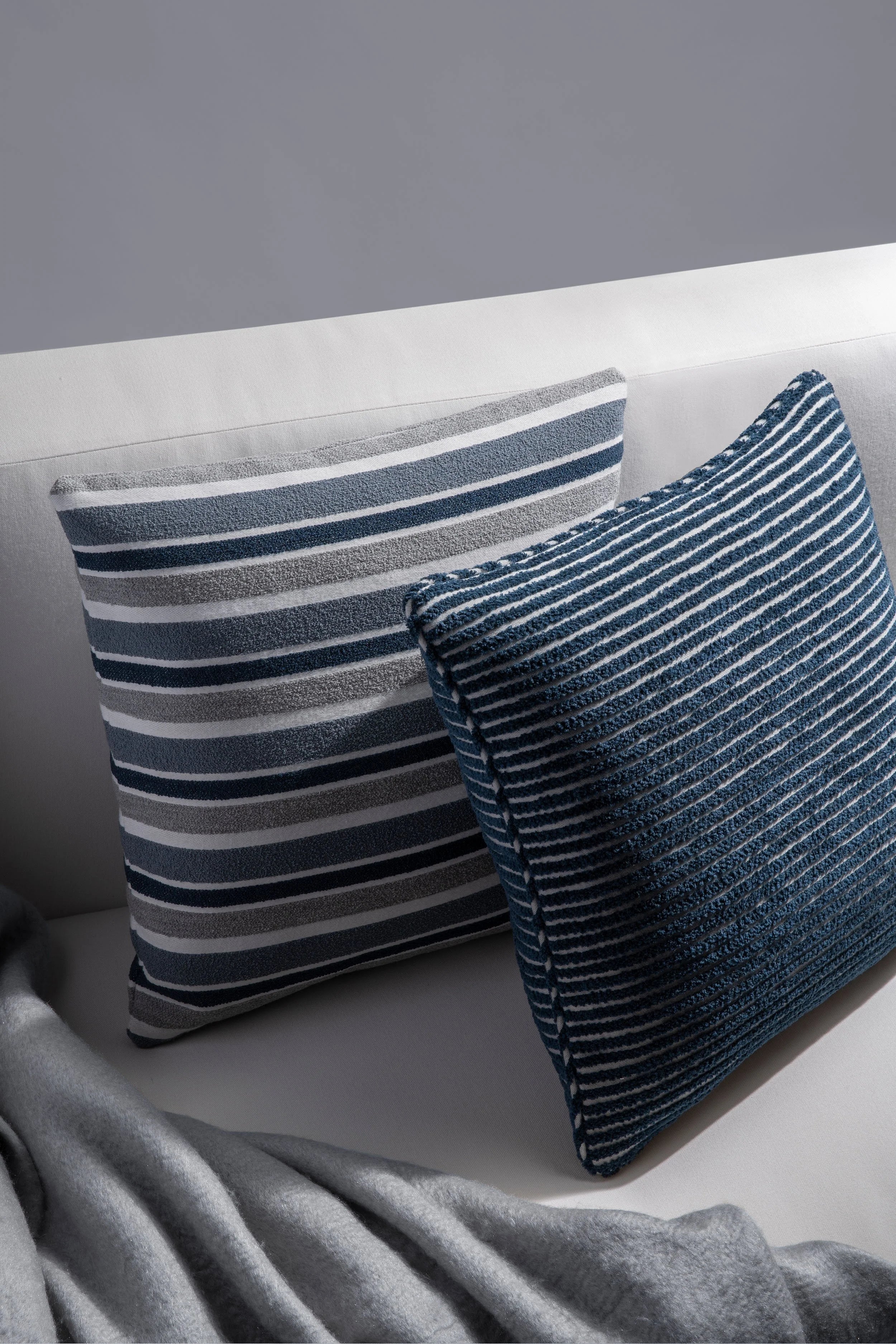 Link Outdoor Serenity Blue Steel Fabric 565-55