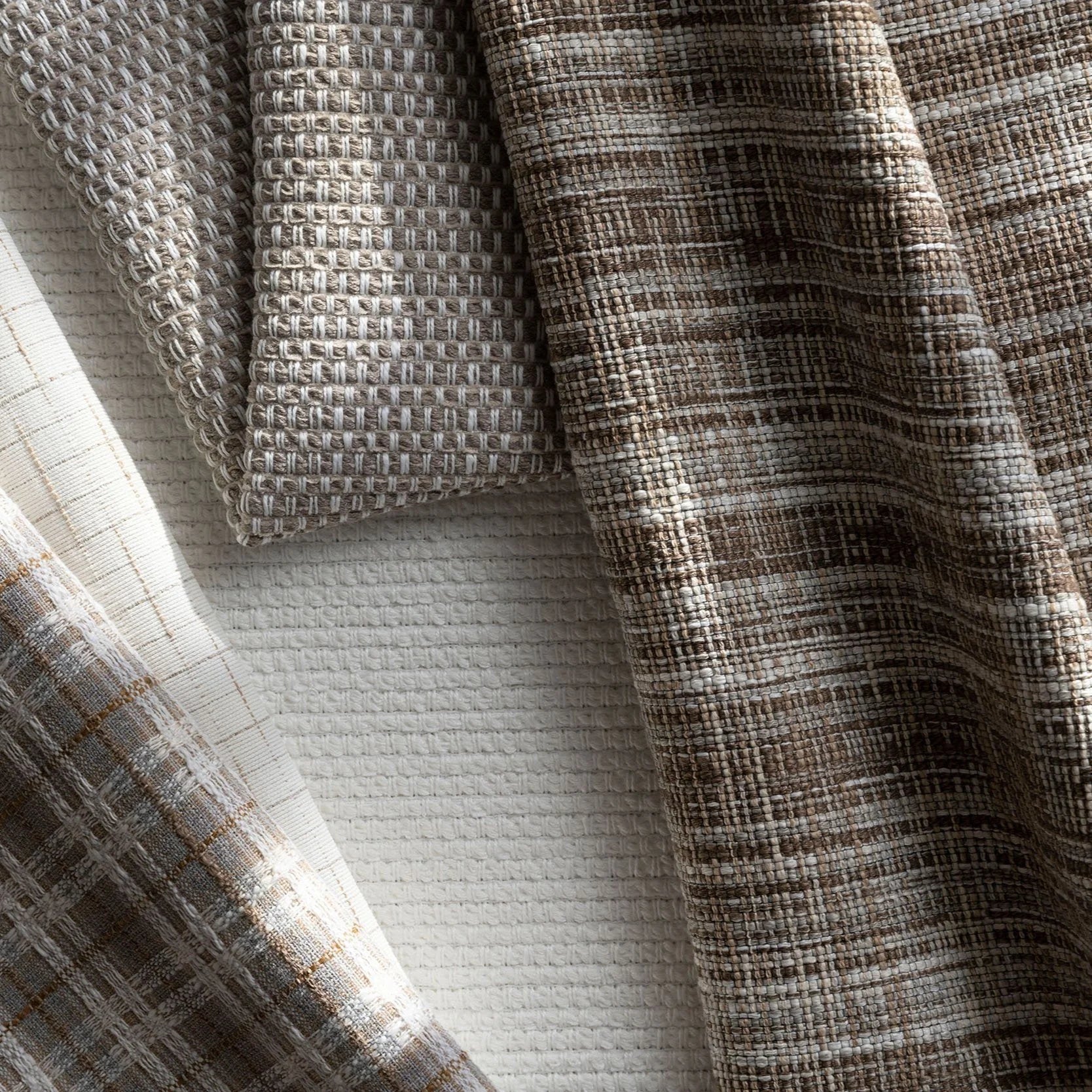 Link Outdoor Valencia Mocha Fabric 615-19
