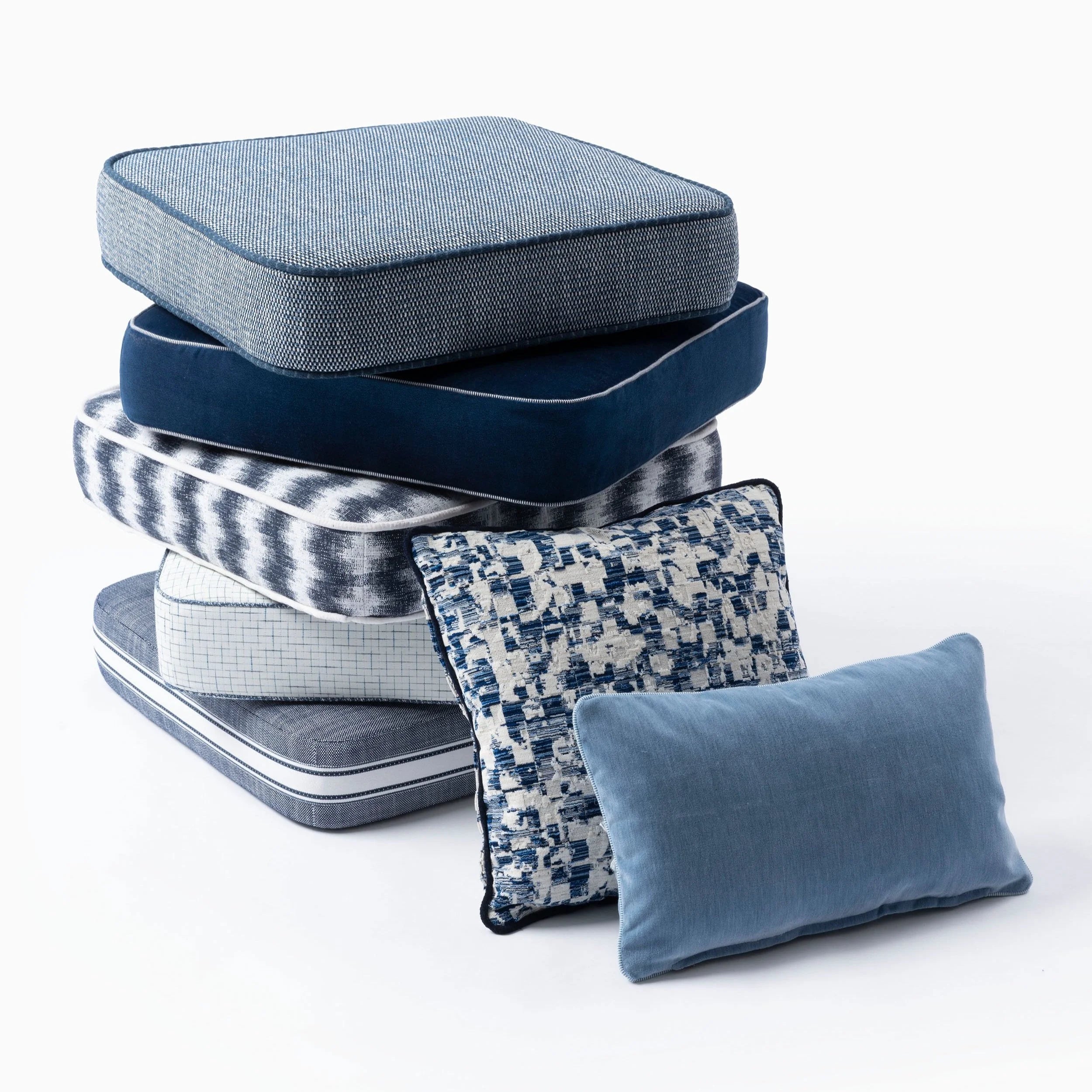 Link Outdoor Cordoba Spa Fabric 635-27