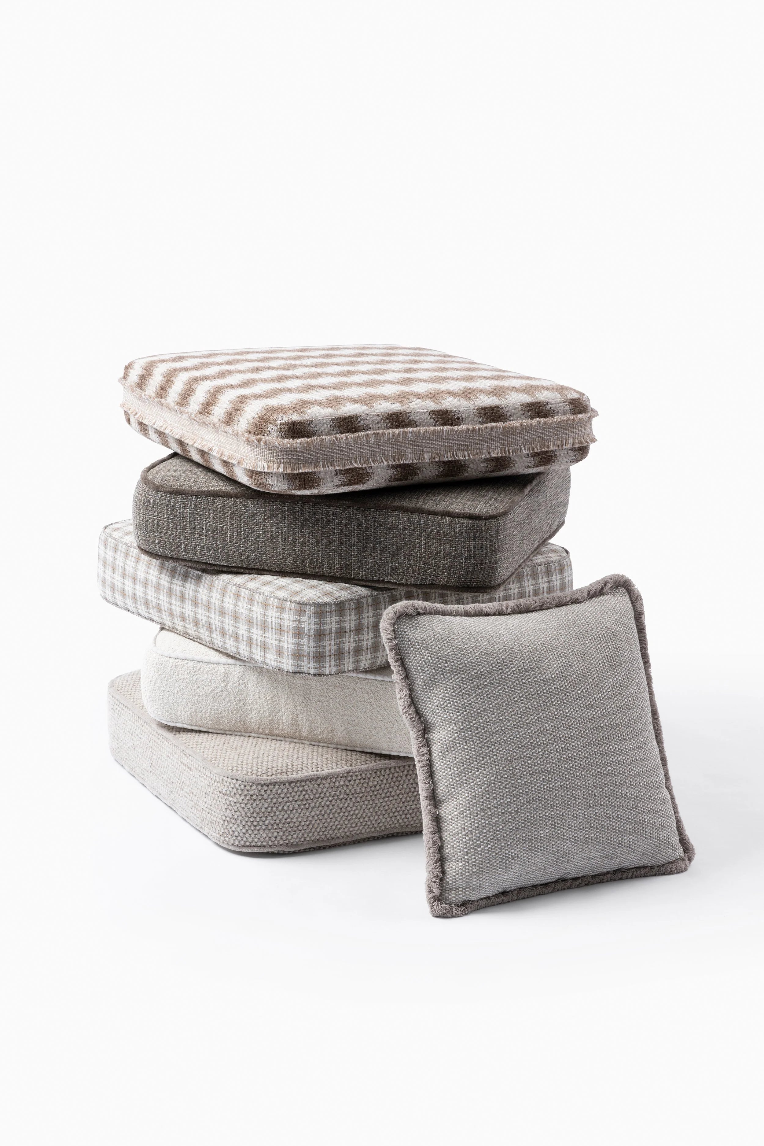 Link Outdoor Lux Flax Fabric 660-05