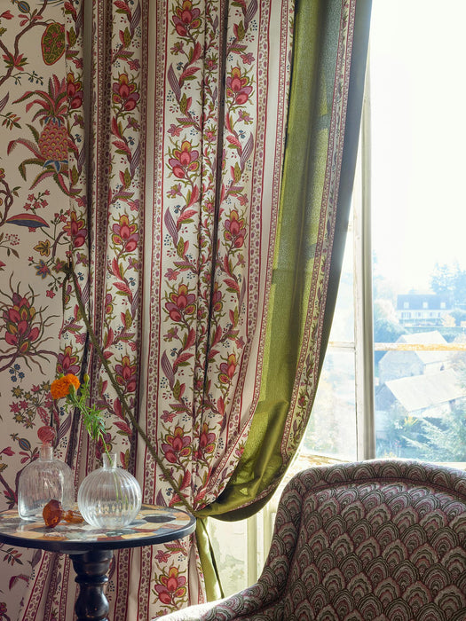 Braquenie Rayure Petits Appartements De La Reine Jouy Fabric Sample B7651001