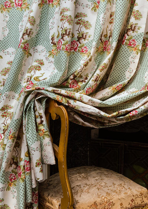 Le Manach Le Dauphin Trianon Fabric Sample L4562001