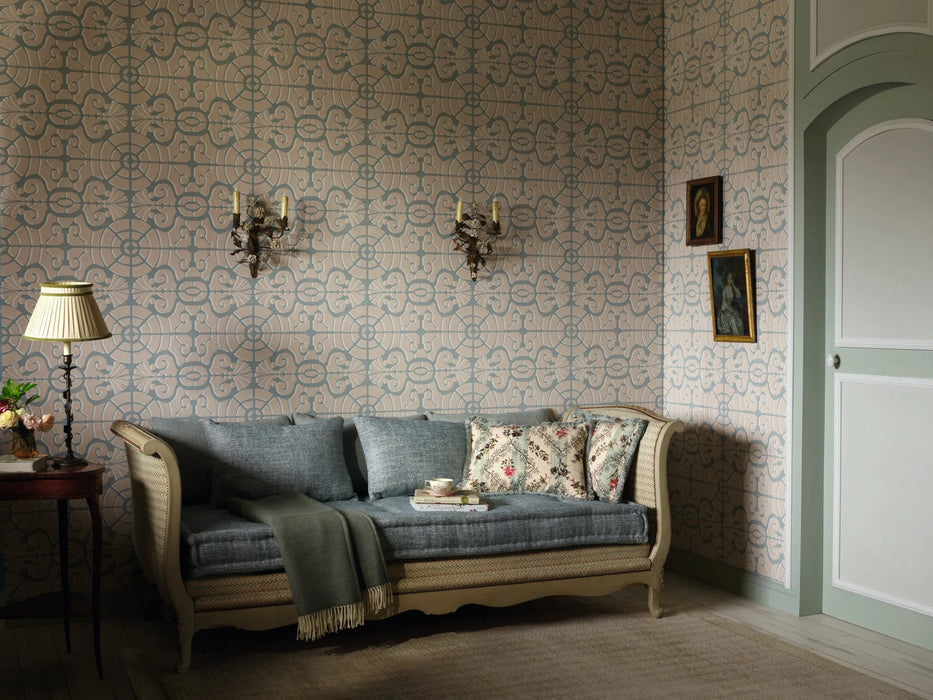 Pierre Frey L'allee du roi Jardin Wallpaper Sample FP272002