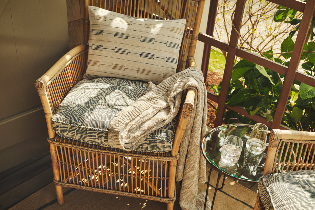 Perennials Hedge Hunt Grass Fabric Sample 823-250