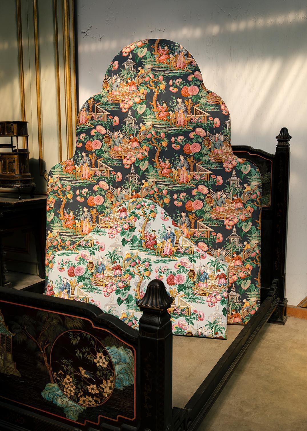 Le Manach Les Portugais Creme Fabric Sample L4567001